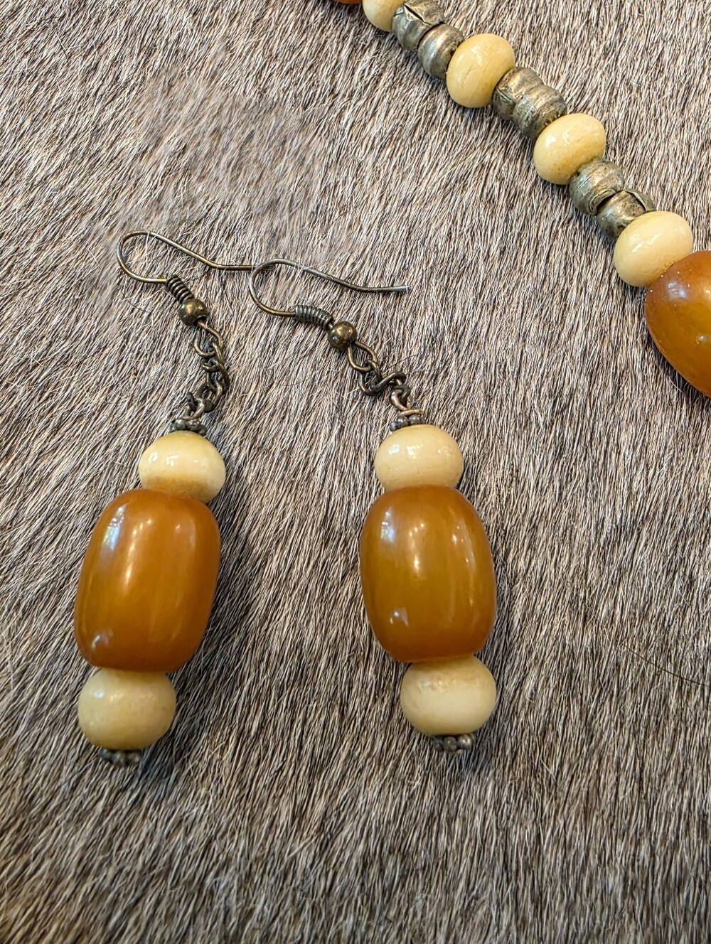 African Amber & Bone Necklace Set Vintage - Picture 2 of 5